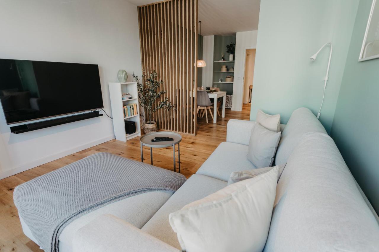 Traber Apartments Im Herzen Leipzigs Balkon Parkplatz エクステリア 写真