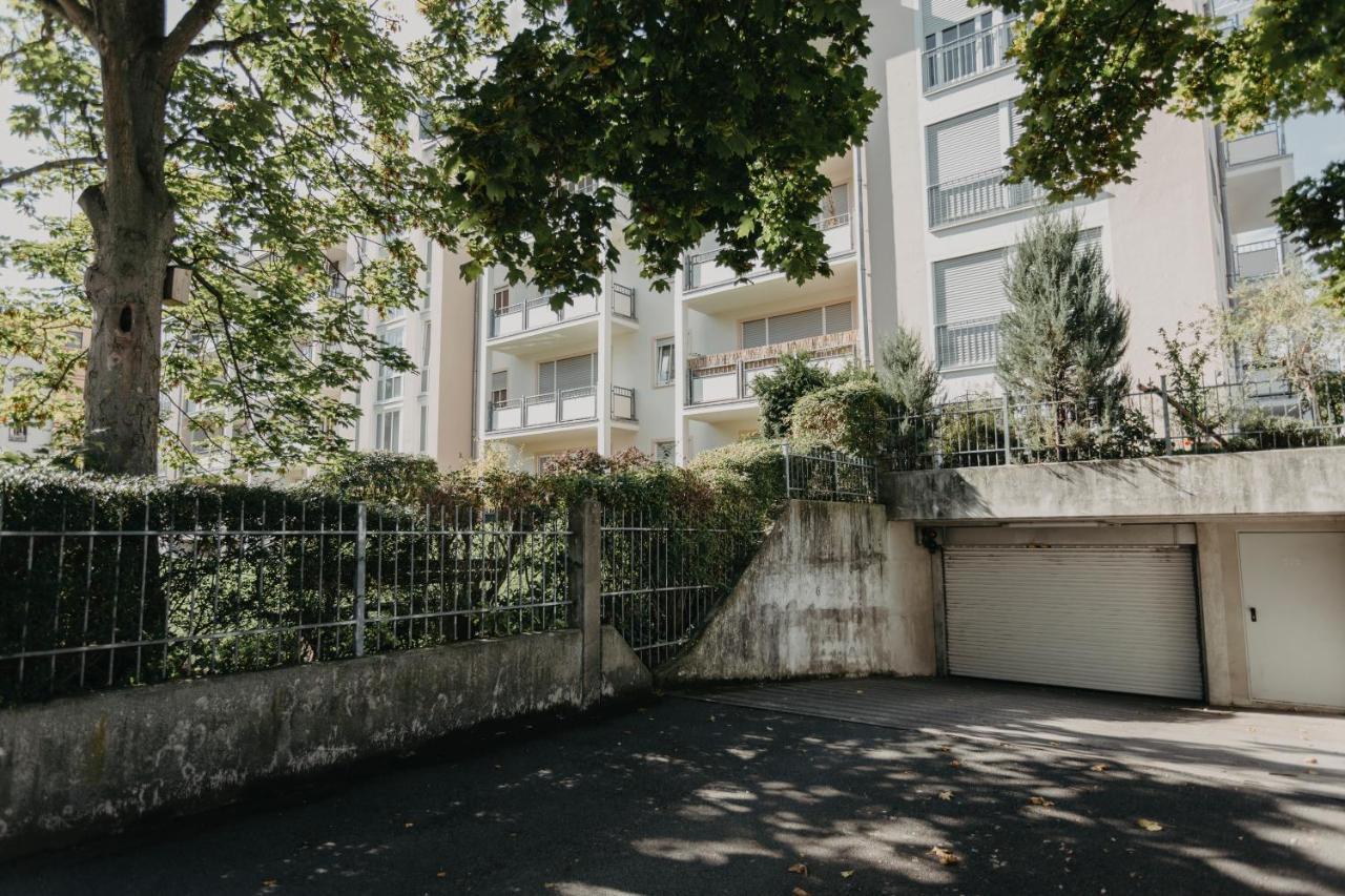 Traber Apartments Im Herzen Leipzigs Balkon Parkplatz エクステリア 写真