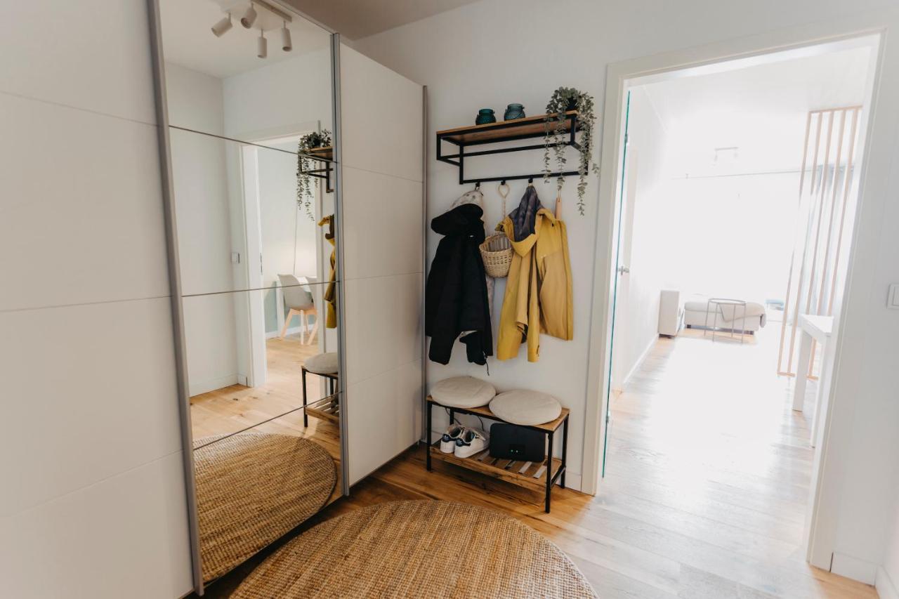 Traber Apartments Im Herzen Leipzigs Balkon Parkplatz エクステリア 写真